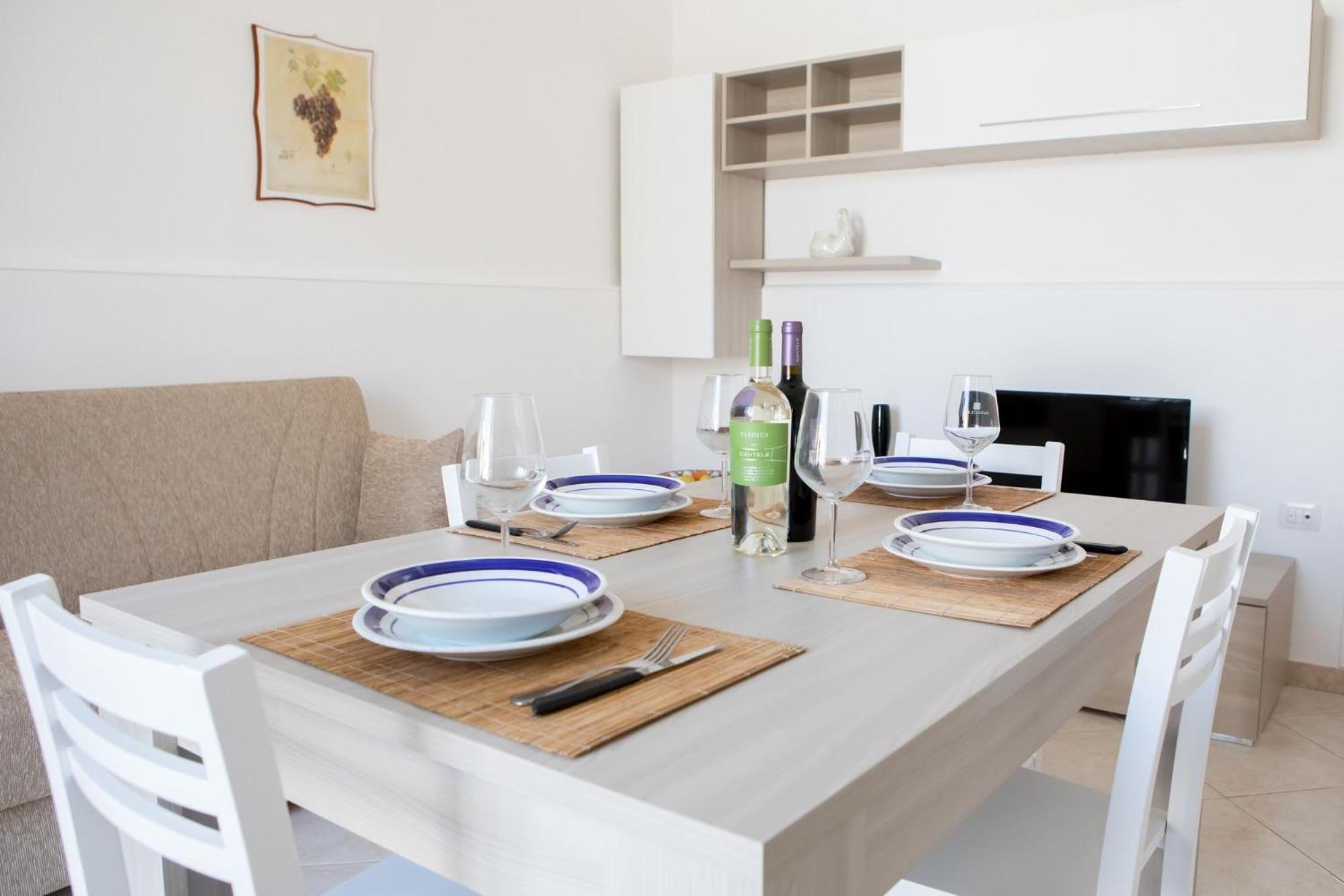 Apartmán Elisena Torre Lapillo Exteriér fotografie